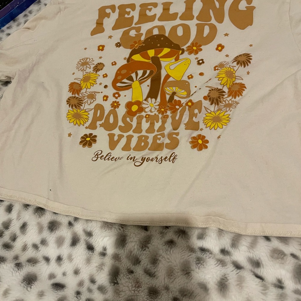 SOLD🤍✌🏻 - Picture 3 of 3